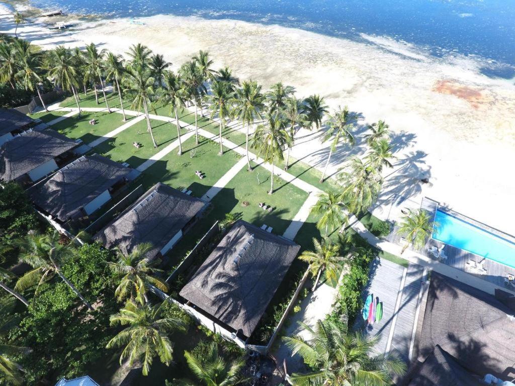Isla Cabana Resort General Luna  Extérieur photo