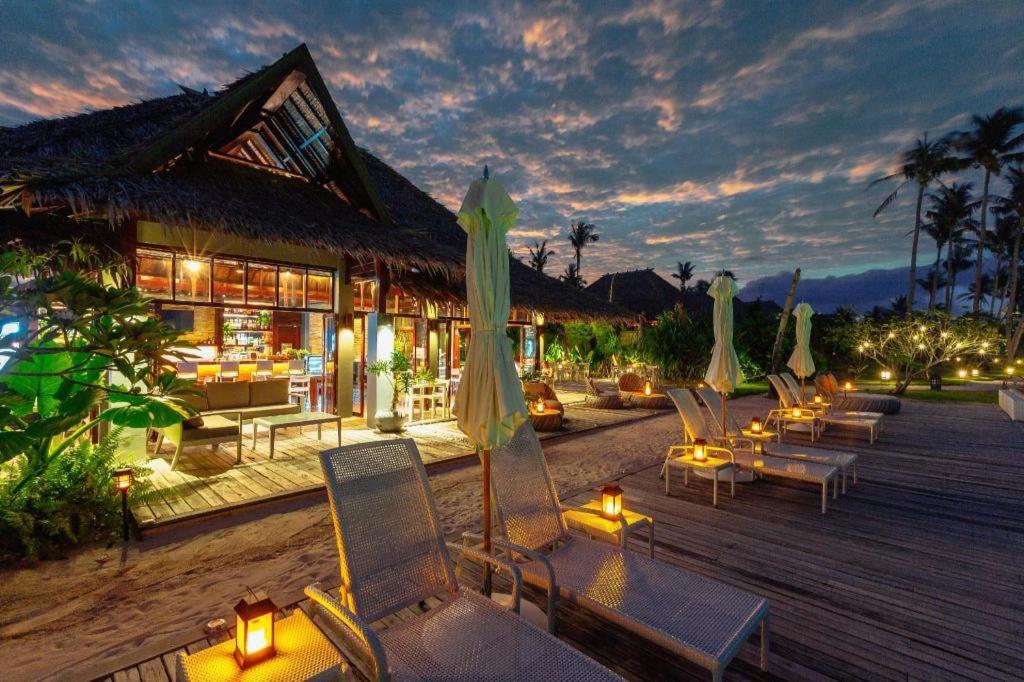 Isla Cabana Resort General Luna  Extérieur photo