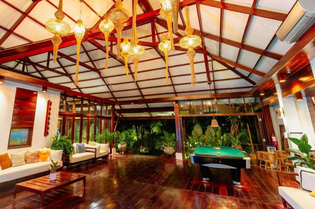 Isla Cabana Resort General Luna  Extérieur photo